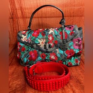 Large tote